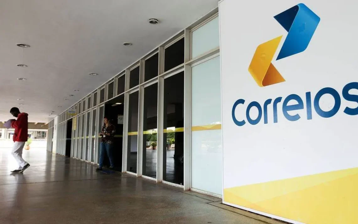 Empresa Brasileira de Correios e Telégrafos (EBCT)