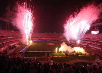 Tricolor, time, equipe