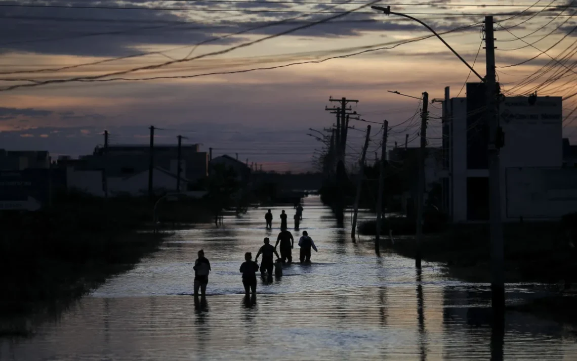 precipitação, pluviagem;