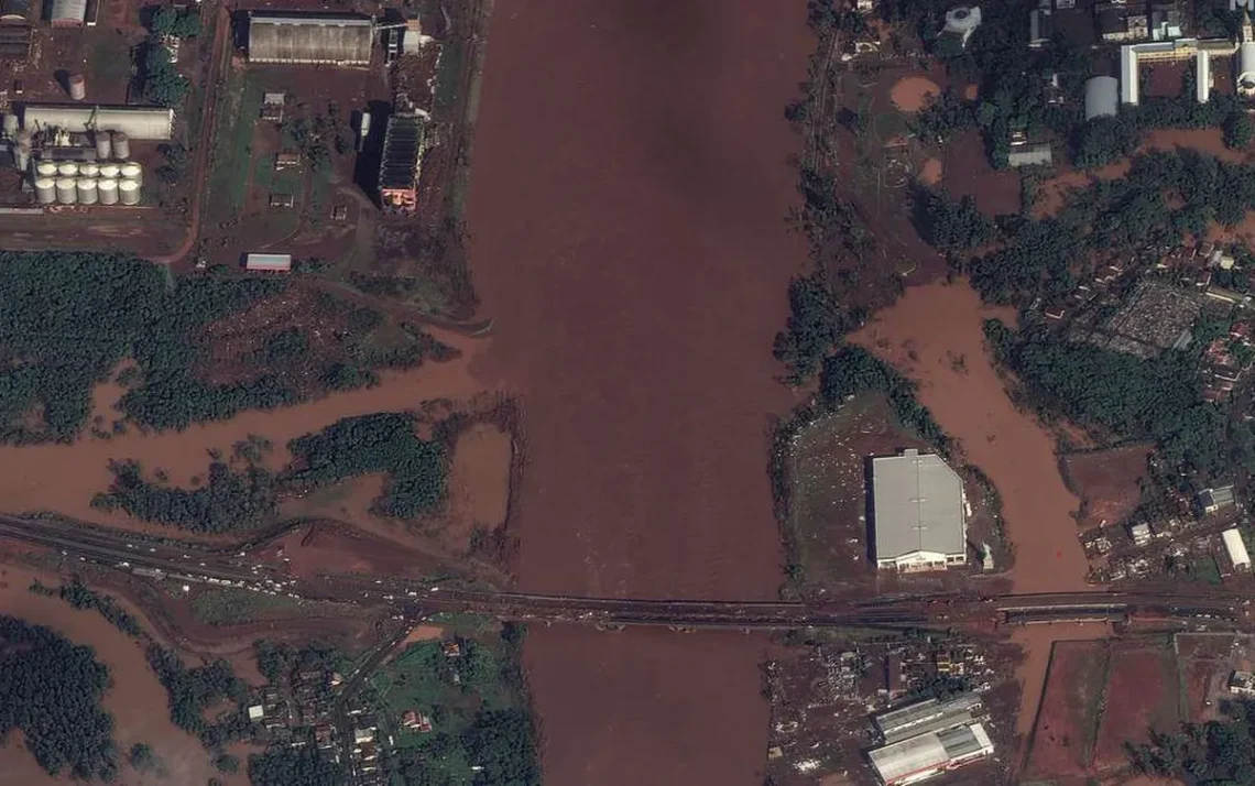 rio, água, enchentes, Região dos Vales, Rio Grande do Sul, inundações, Defesa Civil, medição de nível.