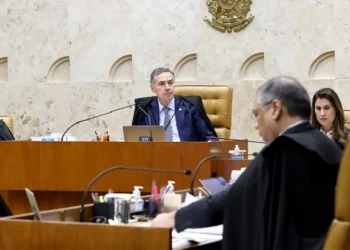 lei, 8.429/92, lei 14.230/21, legislação;